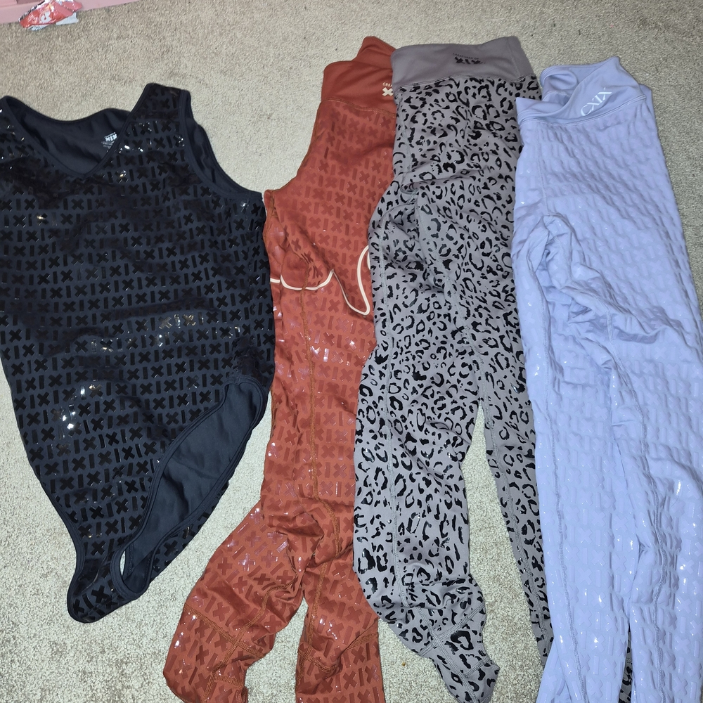 Grippy Pole Pants And Leo